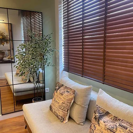 Apartmán Remezzo 18 Spacious 2br In Center Quiet Full Amenities *